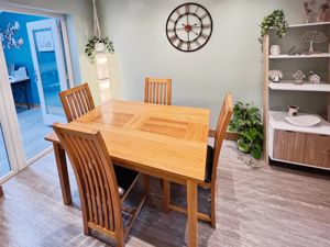 Dining area- click for photo gallery